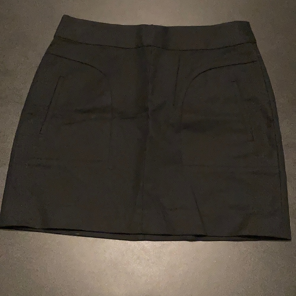 NWT Banana Republic Black Mini Skirt